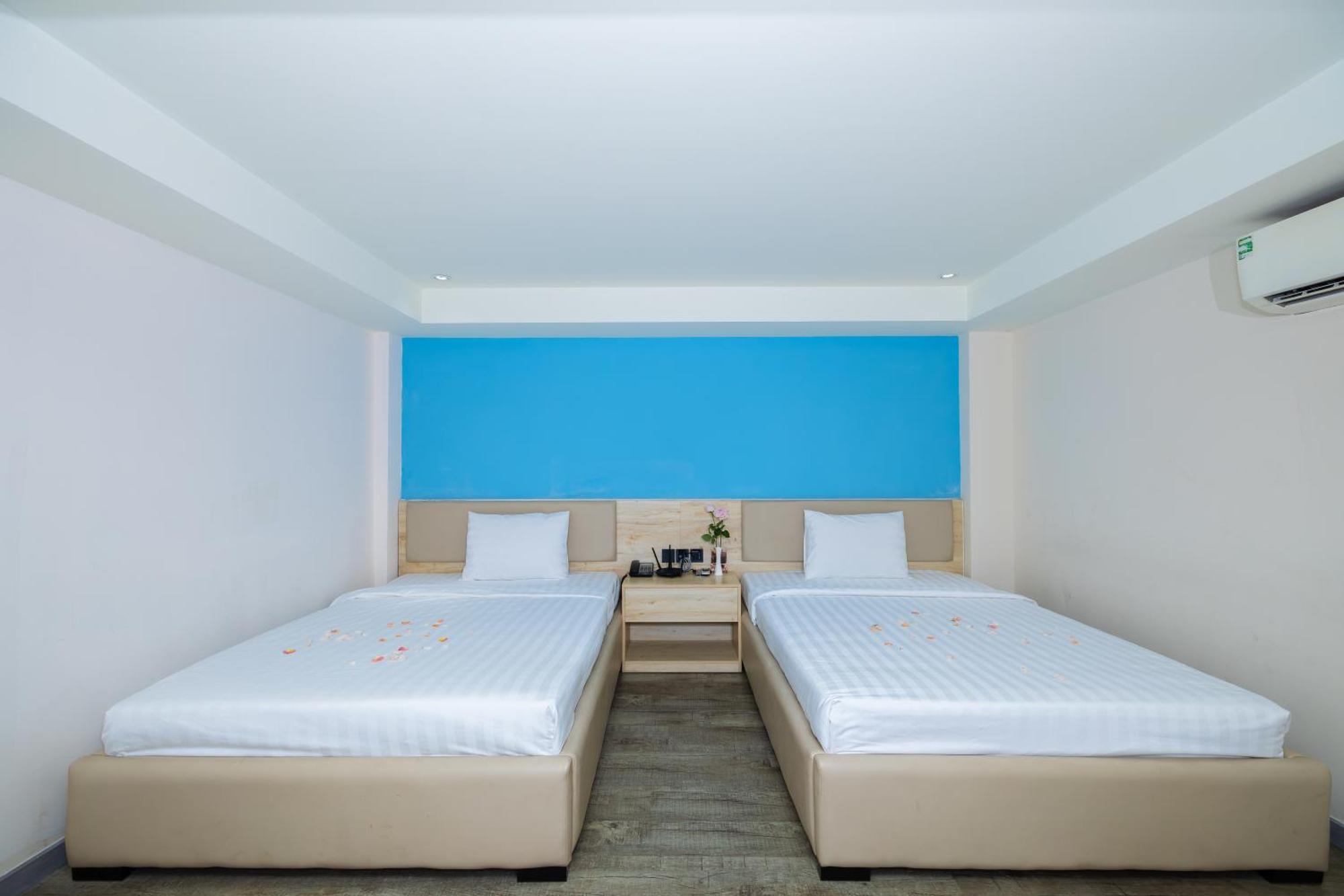 Khach San Phuoc Loc Tho 2 - 福禄寿 Hotel Ho Chi Minh City Bagian luar foto